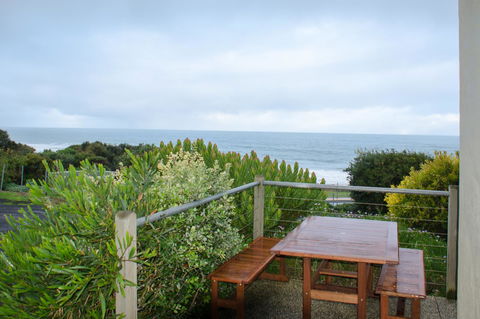 5 Whitecrest Great Ocean Road Resort - Ocean Views - Kingaroy Accommodation 14
