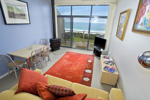 5 Whitecrest Great Ocean Road Resort - Ocean Views - Kingaroy Accommodation 8