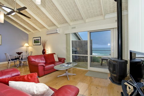 5 Whitecrest Great Ocean Road Resort - Ocean Views - Kingaroy Accommodation 5
