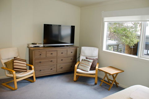 5 Whitecrest Great Ocean Road Resort - Ocean Views - Kingaroy Accommodation 35