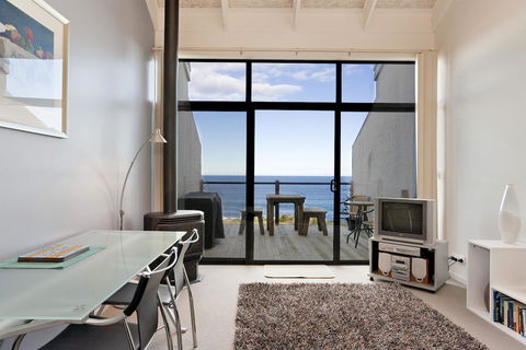5 Whitecrest Great Ocean Road Resort - Ocean Views - Kingaroy Accommodation 6