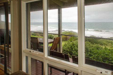 5 Whitecrest Great Ocean Road Resort - Ocean Views - Kingaroy Accommodation 30