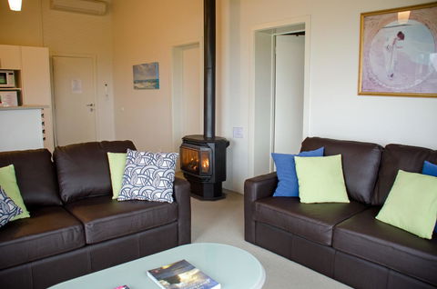 5 Whitecrest Great Ocean Road Resort - Ocean Views - Kingaroy Accommodation 22