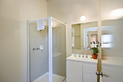 Lornebeach Apartments - Kingaroy Accommodation 23