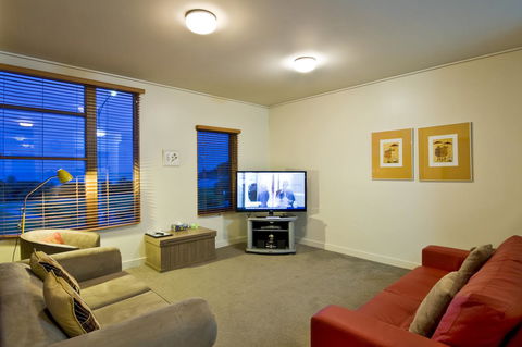 Lornebeach Apartments - Kingaroy Accommodation 9