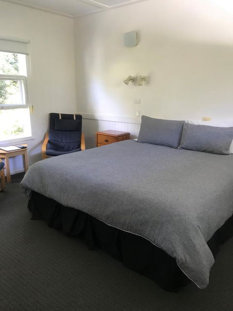Gipsy Point Lodge & Cottages - Kingaroy Accommodation 1