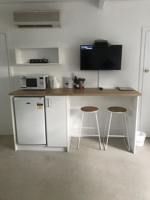 Gipsy Point Lodge & Cottages - Kingaroy Accommodation 6