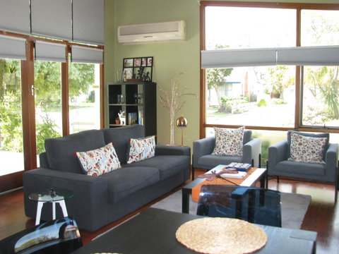 Growse House Yarram 3BR - Kingaroy Accommodation 4