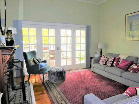 Fairbank House - Kingaroy Accommodation 5