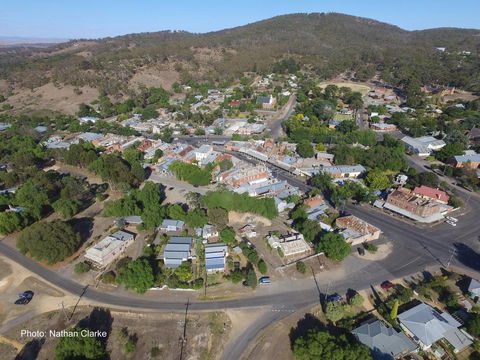 Fairbank House - Kingaroy Accommodation 28