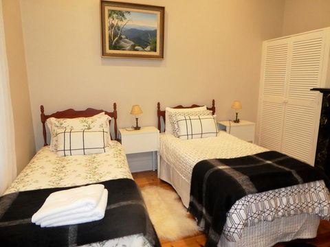 Fairbank House - Kingaroy Accommodation 13