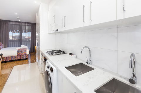 City Edge Dandenong Apartment Hotel - Kingaroy Accommodation 9