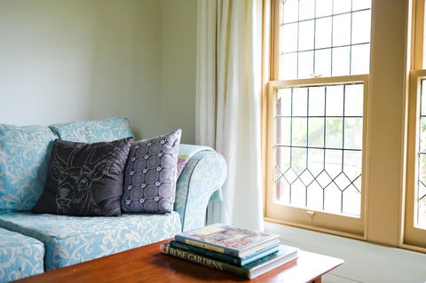 Miss Pym's Cottage - Kingaroy Accommodation 31