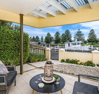 The Waterfront Apartment - Kingaroy Accommodation