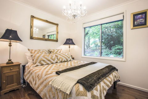 The Beeches - Olinda - Kingaroy Accommodation 3