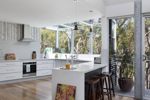 The Bird House - Kingaroy Accommodation 1