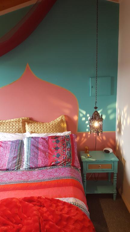 The Bohemian Art Studio - Kingaroy Accommodation 3