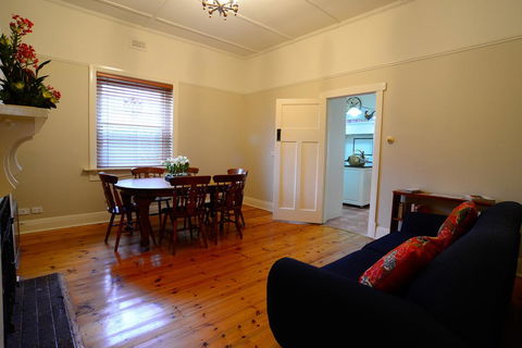 The Californian - Kingaroy Accommodation 3