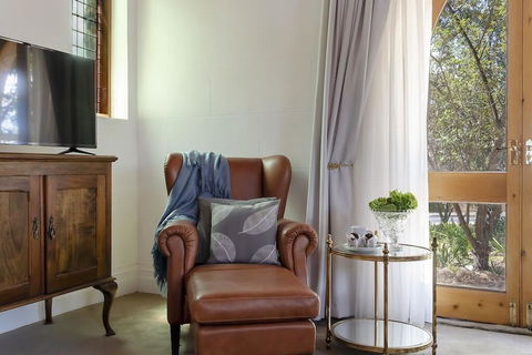 The Chapel - Kingaroy Accommodation 2