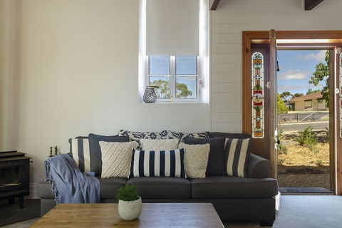 The Chapel - Kingaroy Accommodation 1