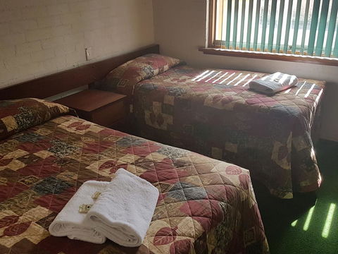 The Club Hotel - Kingaroy Accommodation 0