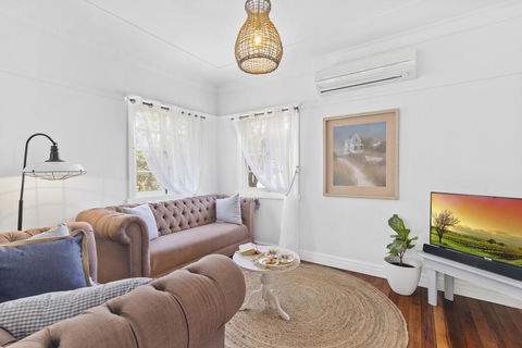 The Cottage On Lamington - Kingaroy Accommodation 3