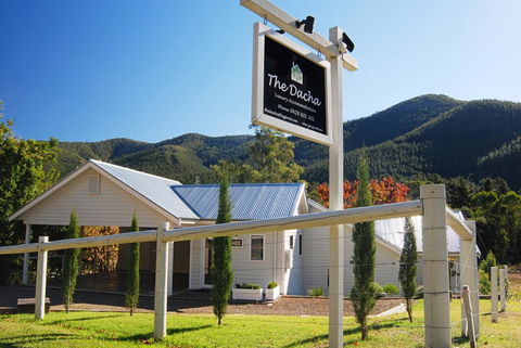 The Dacha - Kingaroy Accommodation 0