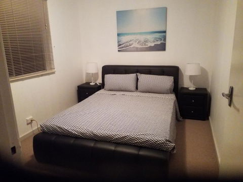 The DOLPHIN PLACE - Kingaroy Accommodation 3