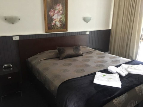 The Esplanade Motel - Kingaroy Accommodation 1