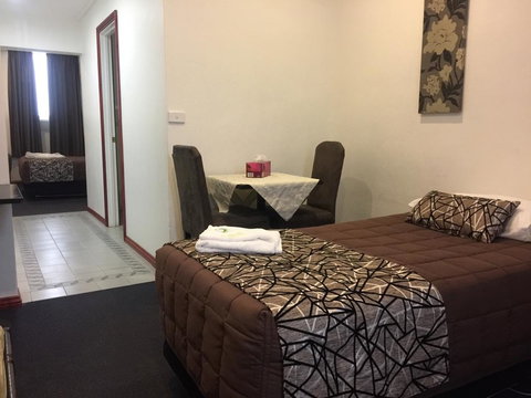 The Esplanade Motel - Kingaroy Accommodation 3