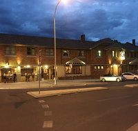 The George Hotel - Kingaroy Accommodation