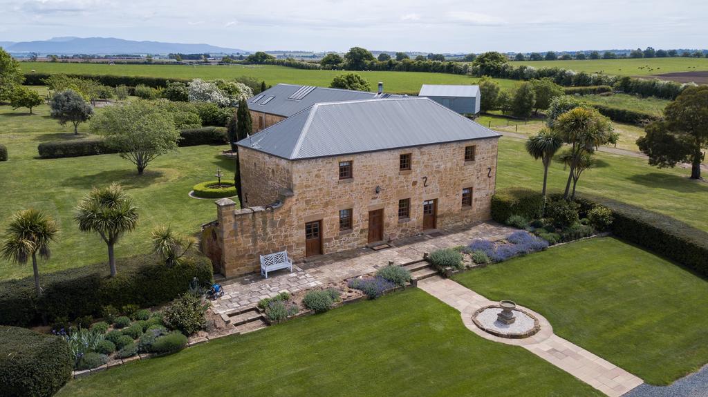 Poatina TAS Kingaroy Accommodation