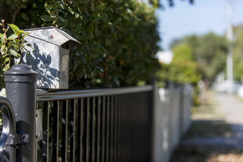 The Grey House - Kingaroy Accommodation 1