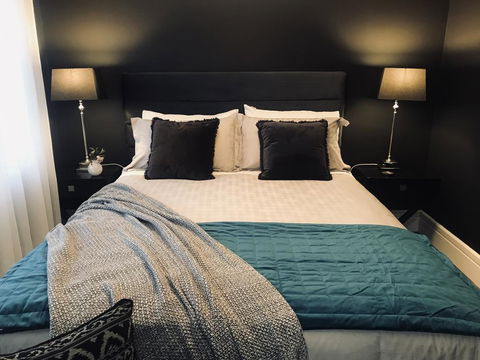 The Grove - Kingaroy Accommodation 1