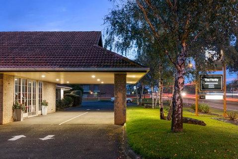 The Henty - Kingaroy Accommodation 1