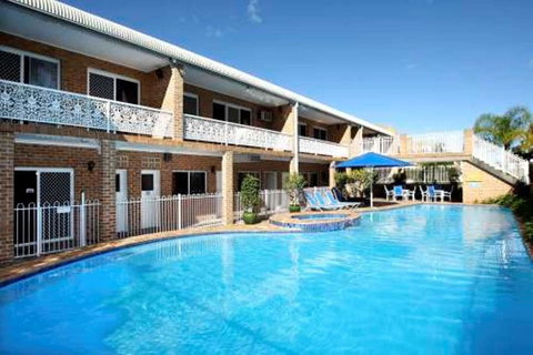 The Hermitage Motel - Campbelltown - Kingaroy Accommodation 0