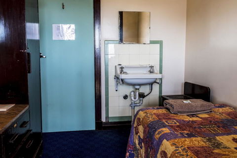 The Imperial Hotel - Kingaroy Accommodation 2