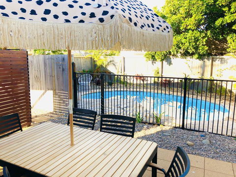 The Lazy Llama - Kingaroy Accommodation 2