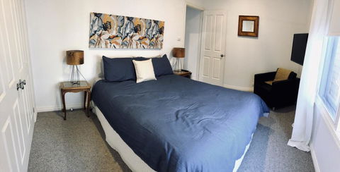 The Light And Bright Yellow Beach House - Kingaroy Accommodation 0