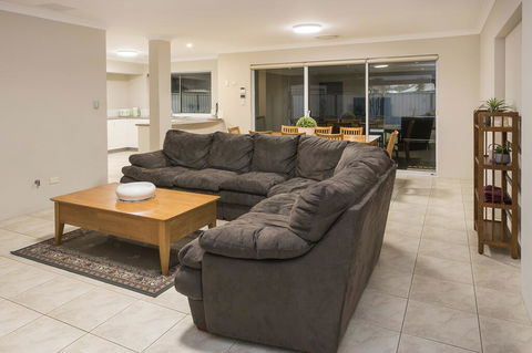 The Oaks - Kingaroy Accommodation 2