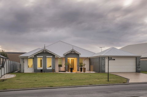 The Oaks - Kingaroy Accommodation 0