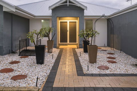 The Oaks - Kingaroy Accommodation 1