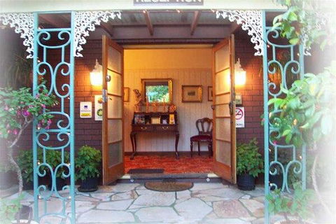 The Oast Inn Formaly Rosies Inn - Kingaroy Accommodation 0