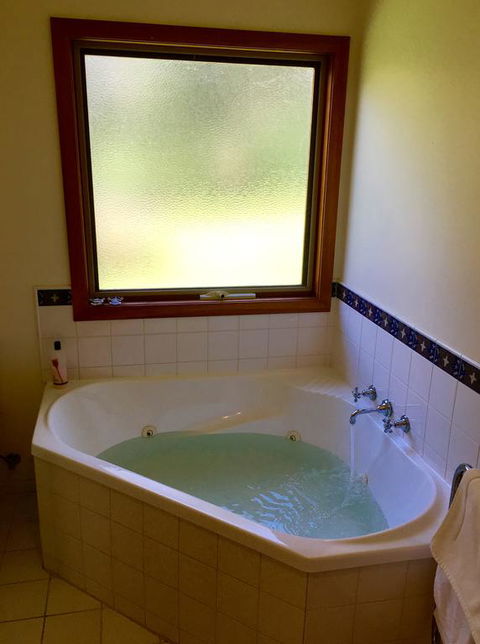 The Orchard Luxury Accommodation - Kingaroy Accommodation 3