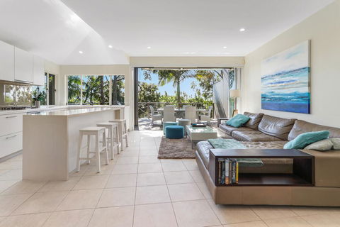 The Peachy Life, Sunshine Beach - Kingaroy Accommodation 2
