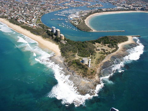 The Penthouse @ Point Cartwright - INSTANT HOTEL WINNER 2019 - Kingaroy Accommodation 2