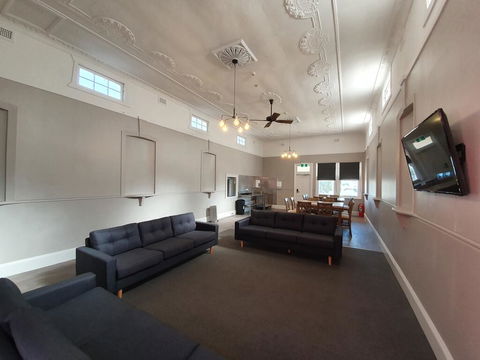 The Royal Hotel - Kingaroy Accommodation 3