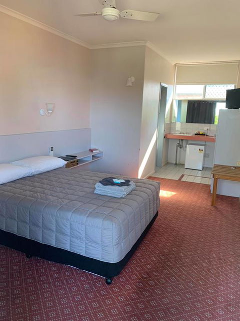The Royal Motel - Kingaroy Accommodation 0