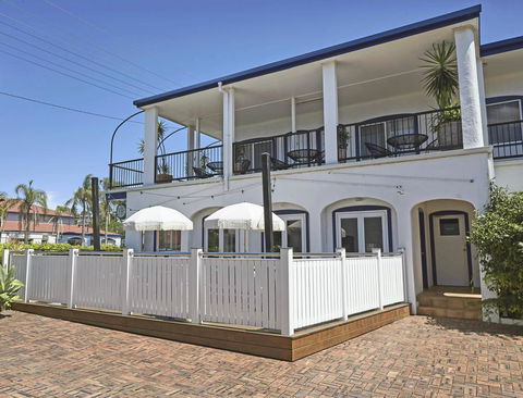 The Sails Motel Brunswick Heads - Kingaroy Accommodation 1