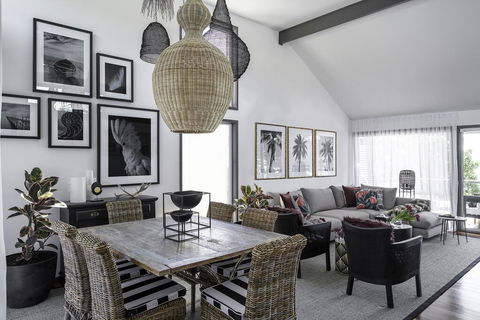 The Seaview - Designer Beachfront House - Kingaroy Accommodation 2